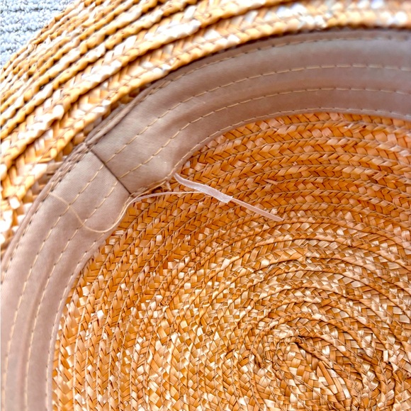 Straw hat - Picture 4 of 7